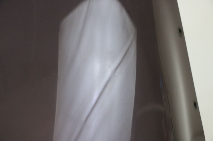 photo de SCHEIBE YAMAHA FZS FAZER 600 (2001 - 2003) - Details der Befestigungspunkte