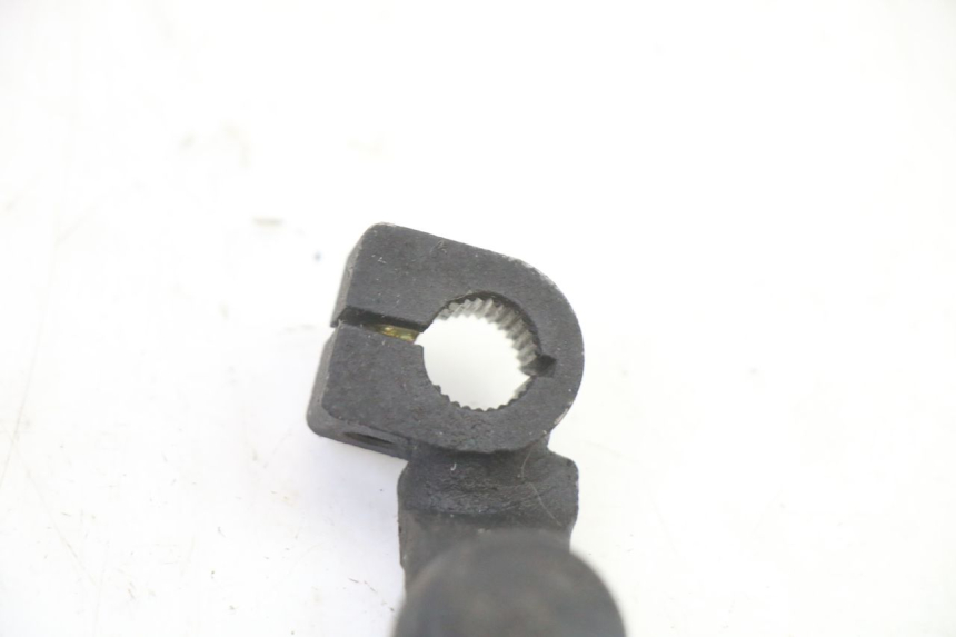 photo de SCHALTHEBEL HONDA ST PAN EUROPEAN 1300 (2002 - 2013) - Details der Befestigungspunkte