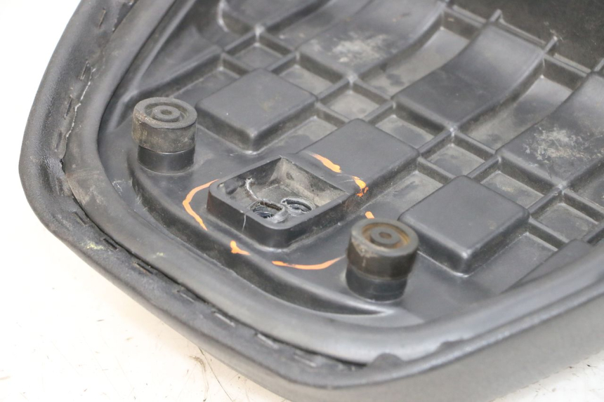 photo de SELLE KYMCO AGILITY 16+ 4T 50 (2018 - 2023) - Weitere Ansicht des Artikels