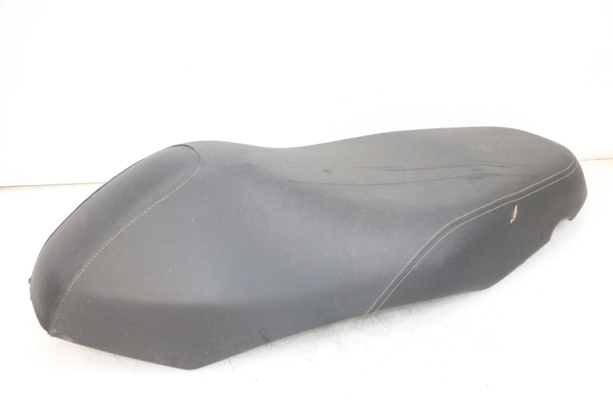 photo de SELLE KYMCO AGILITY 16+ 4T 50 (2018 - 2023) - Profilansicht des Ersatzteils