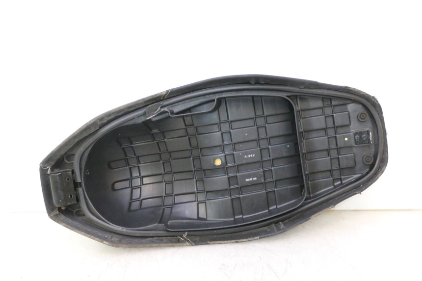 photo de SELLE KYMCO AGILITY 16+ 4T 50 (2018 - 2023) - Detailansicht des Bauteils