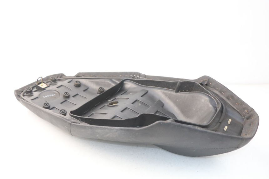 photo de SITZ KYMCO AGILITY CITY 4T 50 (2008 - 2016) - Alternative Perspektive