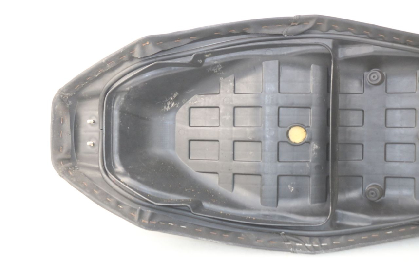 photo de SITZ KYMCO AGILITY CITY 4T 50 (2008 - 2016) - Gesamtansicht des Produkts