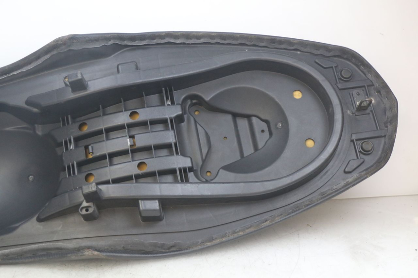 photo de SELLE NECO ALEXONE 125 (2017 - 2024) - Technische Nahaufnahme