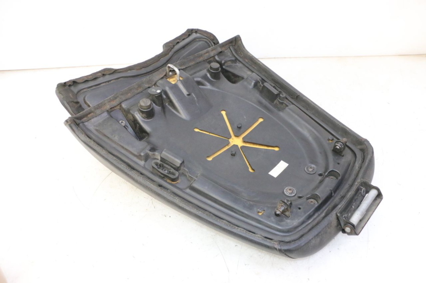 photo de HINTEN SITZ QUADRO 4 4D 350 (2015 - 2018) - Gesamtansicht des Produkts