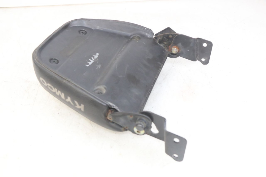 photo de HECKBANK KYMCO AGILITY 4T 50 (2005 - 2018) - Zoom auf Gebrauchszustand