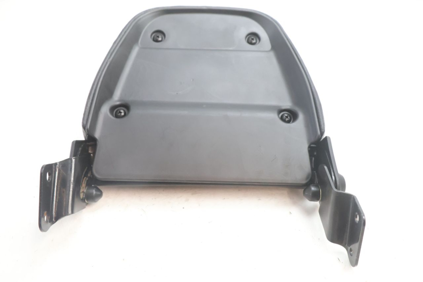 photo de HECKBANK KYMCO AGILITY 4T 50 (2005 - 2018) - Oberflächenzustand und Material