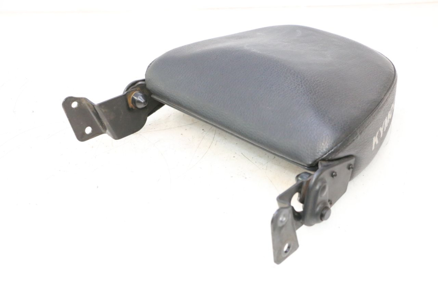 photo de Heckbank KYMCO AGILITY PREMIUM 50 (2007 - 2010) - Details der Befestigungspunkte