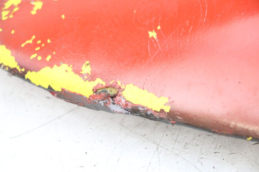 photo de HINTEN SITZ APRILIA RS 50 (1999 - 2005) - Details der Befestigungspunkte