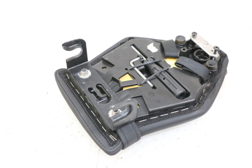 photo de HINTEN SITZ BMW S RR ABS S1000RR 1000 (2015 - 2018) - Technische Nahaufnahme