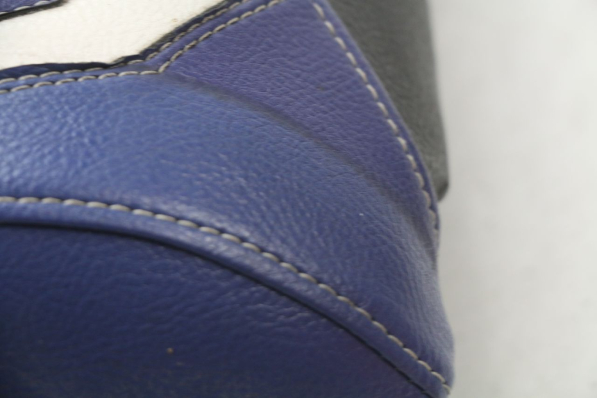 photo de HINTEN SITZ HONDA CBR 919 RR FIREBLADE 900 (1998 - 1999) - Detailansicht des Bauteils