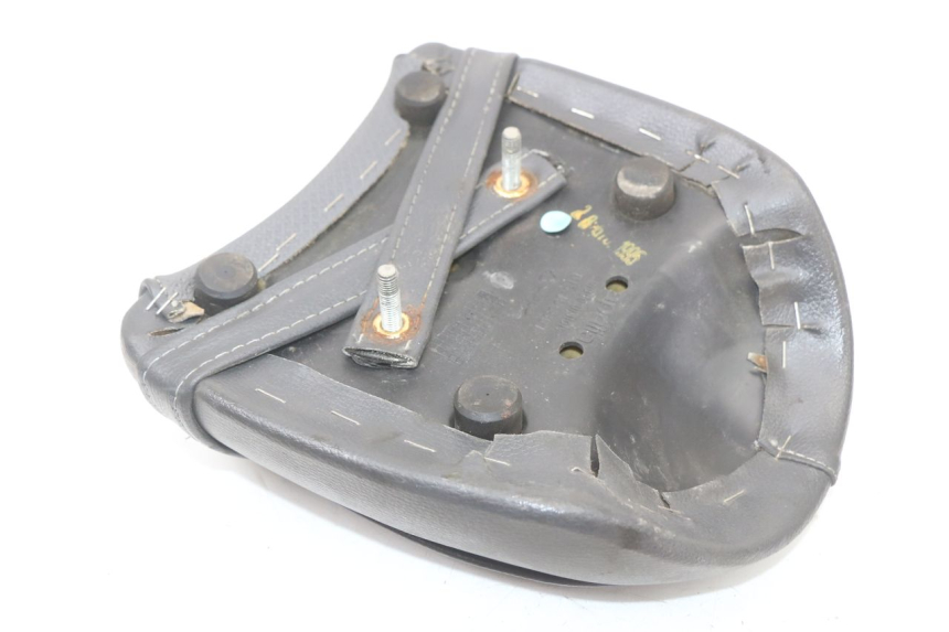 photo de HINTEN SITZ APRILIA CLASSIC 125 (1995 - 2001) - Oberflächenzustand und Material