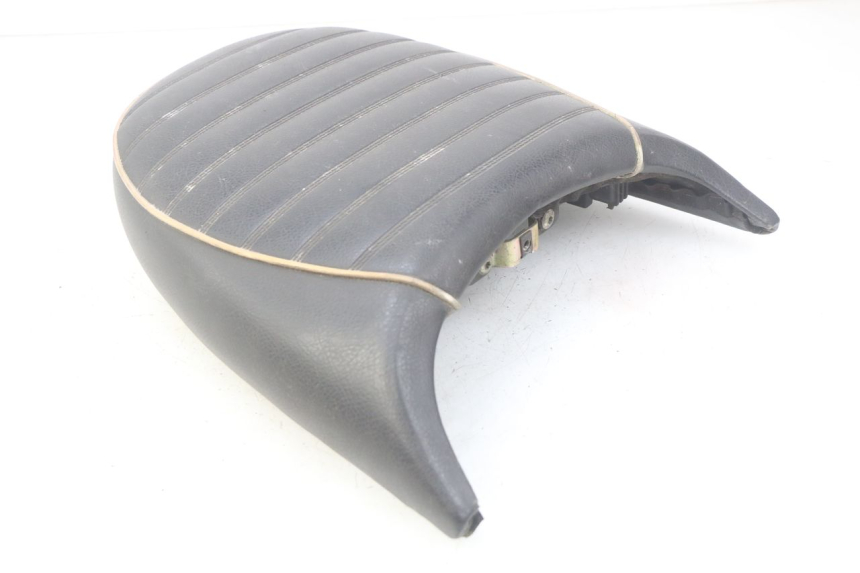 photo de HECKBANK PEUGEOT DJANGO 2T 50 (2014 - 2019) - Alternative Perspektive