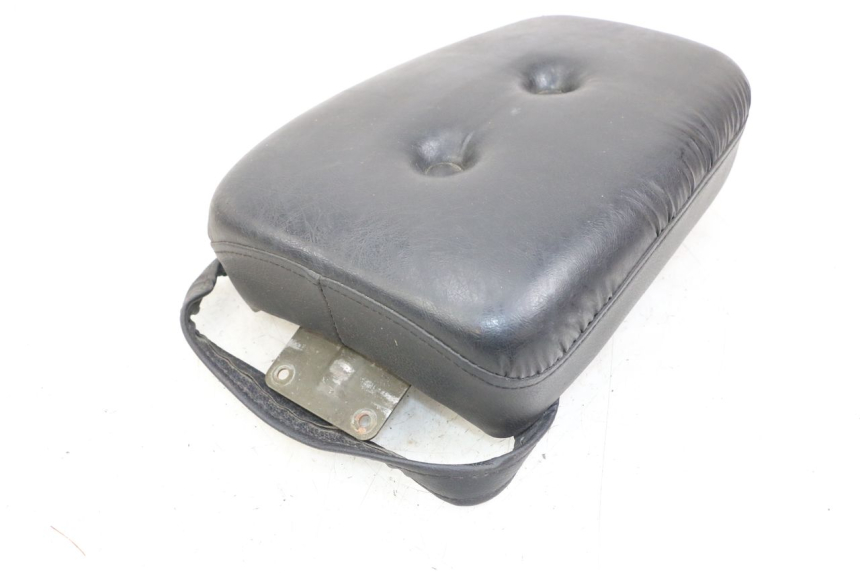 photo de HINTEN SITZ SUZUKI GZ MARAUDER 125 (1998 - 2004) - Gesamtansicht des Produkts