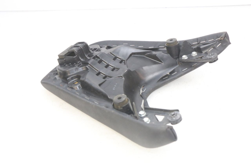 photo de HECKSITZ HONDA INTEGRA NC D 750 (2016 - 2018) - Detailansicht des Bauteils