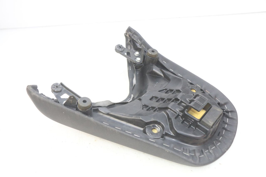 photo de HECKSITZ HONDA INTEGRA NC D 750 (2016 - 2018) - Zoom auf Gebrauchszustand