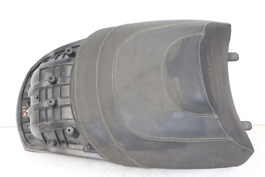 photo de HINTEN SITZ PEUGEOT SATELIS 125 (2013 - 2018) - Hauptansicht