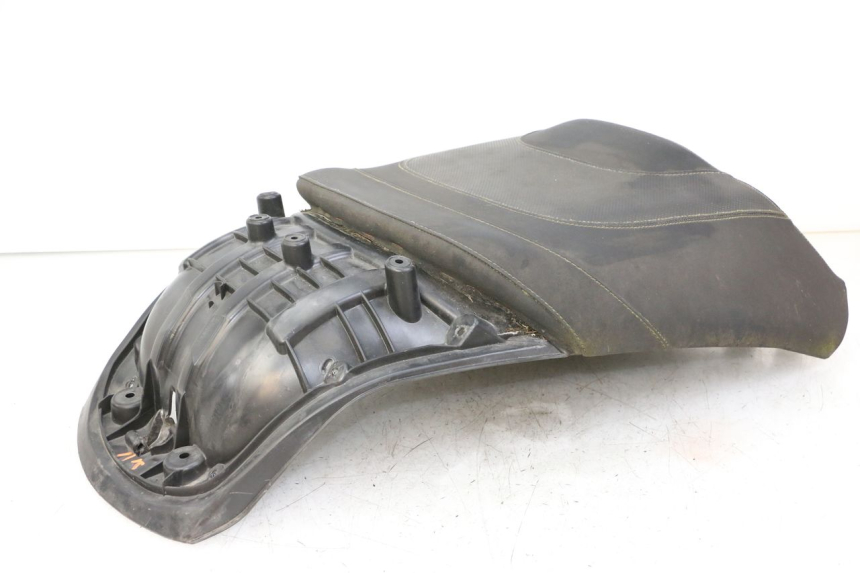 photo de HINTEN SITZ PEUGEOT SATELIS 125 (2013 - 2018) - Charakteristische Merkmale