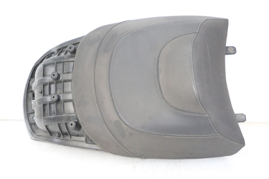 photo de HINTEN SITZ PEUGEOT SATELIS 125 (2013 - 2018) - Hauptansicht