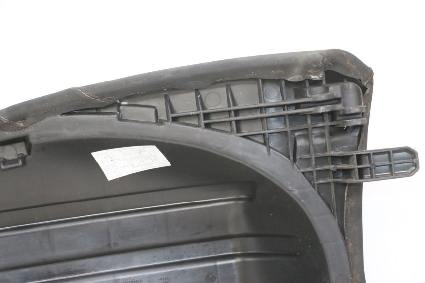 photo de HINTEN SITZ PEUGEOT SATELIS 125 (2013 - 2018) - Gesamtansicht des Produkts