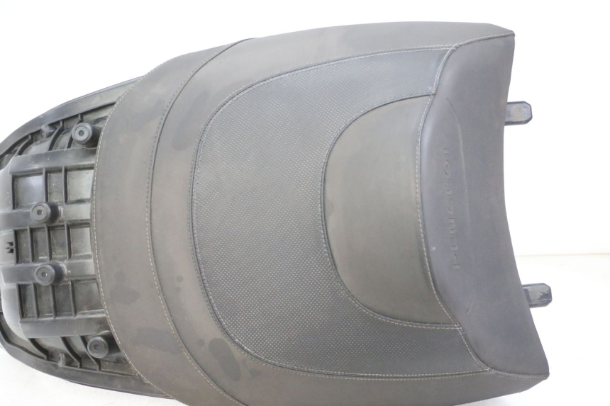 photo de HINTEN SITZ PEUGEOT SATELIS 125 (2013 - 2018) - Geprüftes Gebrauchtteil