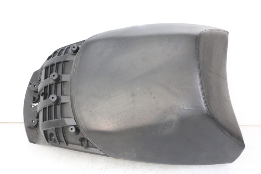 photo de HINTEN SITZ PEUGEOT SATELIS COMPRESSOR K15 125 (2006 - 2009) - Hauptansicht