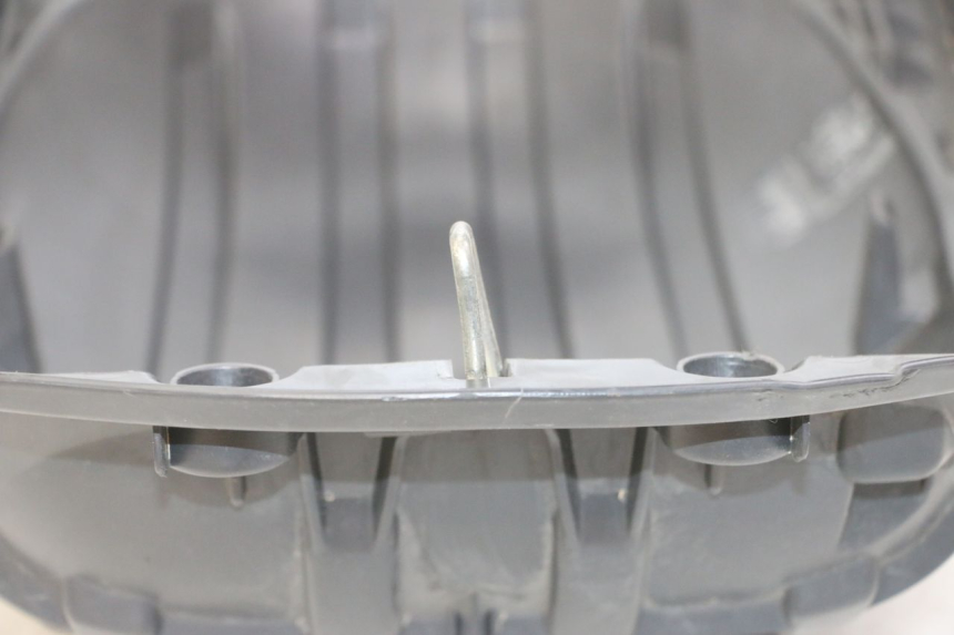 photo de HINTEN SITZ PEUGEOT SATELIS COMPRESSOR K15 125 (2006 - 2009) - Detailansicht des Bauteils