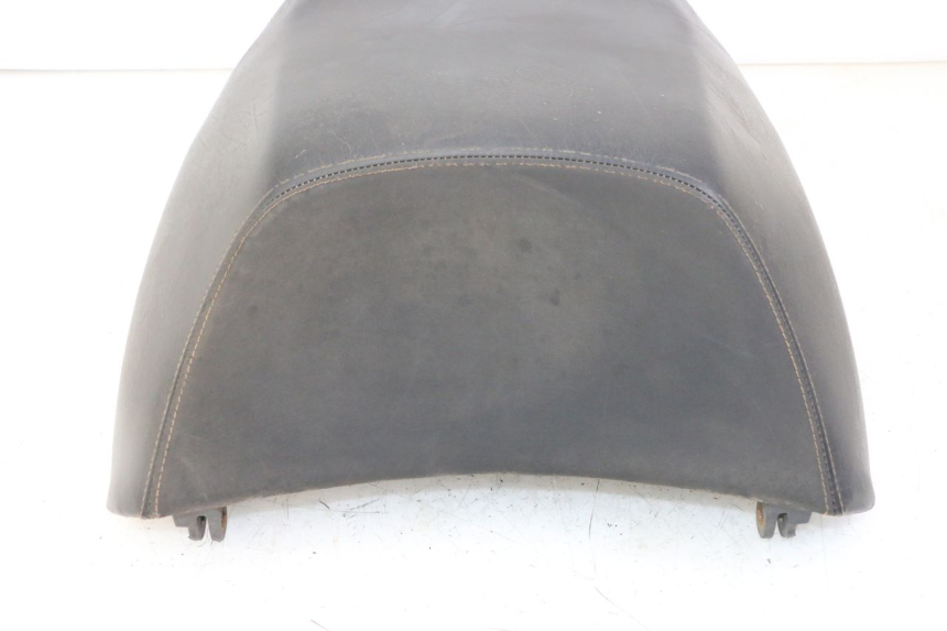 photo de HINTEN SITZ PEUGEOT SATELIS COMPRESSOR K15 125 (2006 - 2009) - Alternative Perspektive