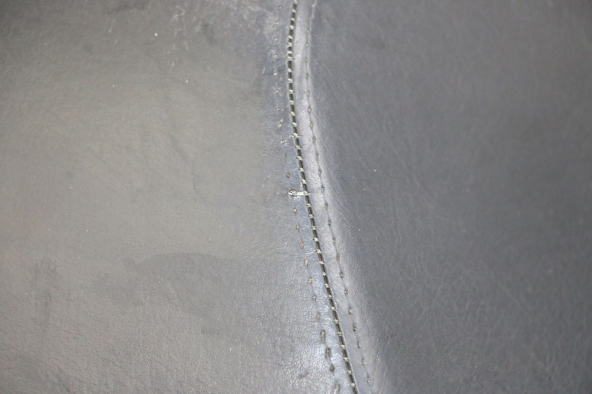 photo de HECKBANK PEUGEOT SATELIS 125 (2010 - 2012) - Gesamtansicht des Produkts