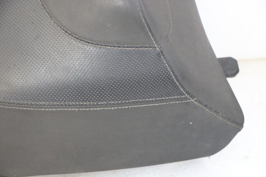 photo de HINTEN SITZ PEUGEOT SATELIS 125 (2013 - 2018) - Hochauflösende Nahaufnahme