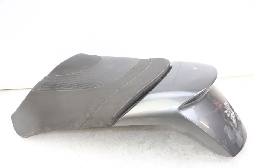 photo de HINTEN SITZ PEUGEOT SATELIS 125 (2013 - 2018) - Oberflächenzustand und Material