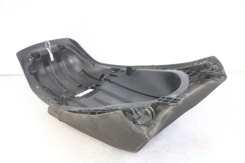 photo de HINTEN SITZ PEUGEOT SATELIS 125 (2013 - 2018) - Gesamtansicht des Produkts