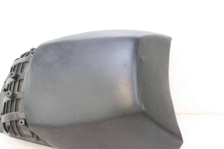 photo de HECKSITZ PEUGEOT SATELIS 125 (2006 - 2009) - Weitere Ansicht des Artikels
