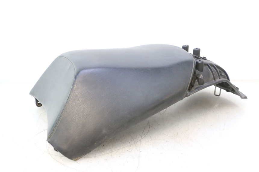 photo de HECKSITZ PEUGEOT SATELIS 125 (2006 - 2009) - Oberflächenzustand und Material