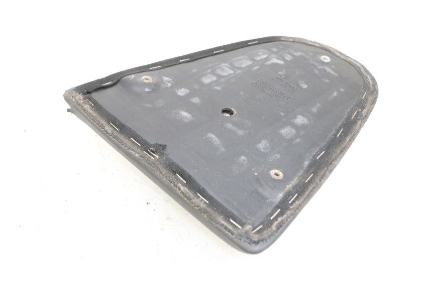 photo de HINTEN SITZ APRILIA SR CARB LC 2T 50 (2004 - 2012) - Zoom auf Gebrauchszustand