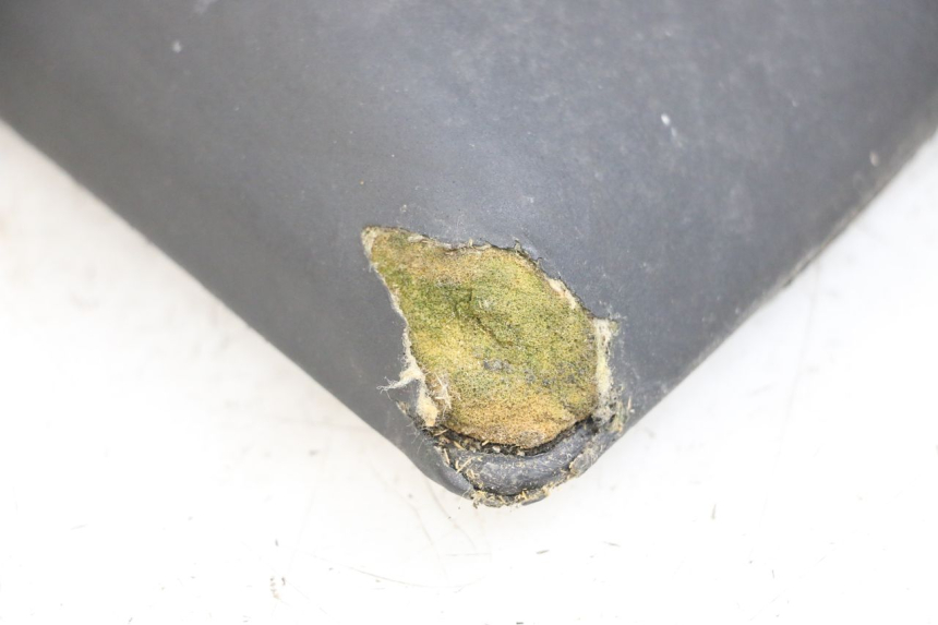 photo de HINTEN SITZ APRILIA SR CARB LC 2T 50 (2004 - 2012) - Gesamtansicht des Produkts