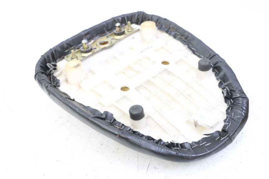 photo de HINTEN SITZ SUZUKI SV S 650 (1999 - 2002) - Details der Befestigungspunkte