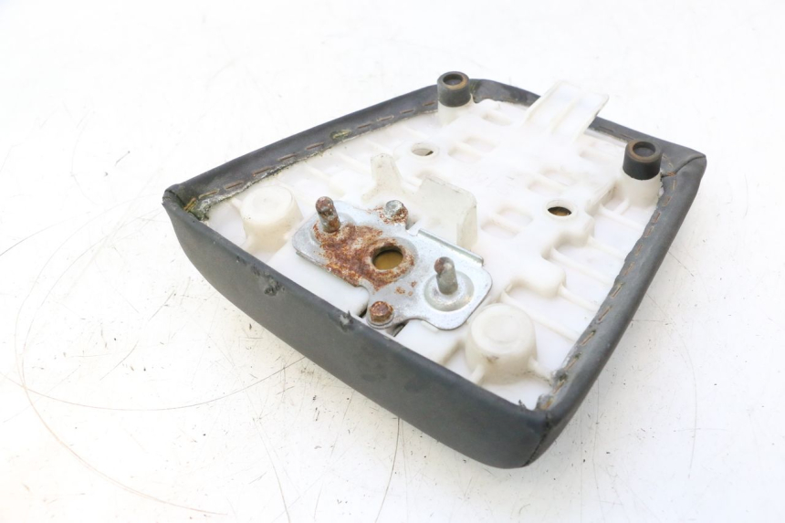 photo de HINTEN SITZ SUZUKI SV S 650 (2003 - 2009) - Zoom auf Gebrauchszustand