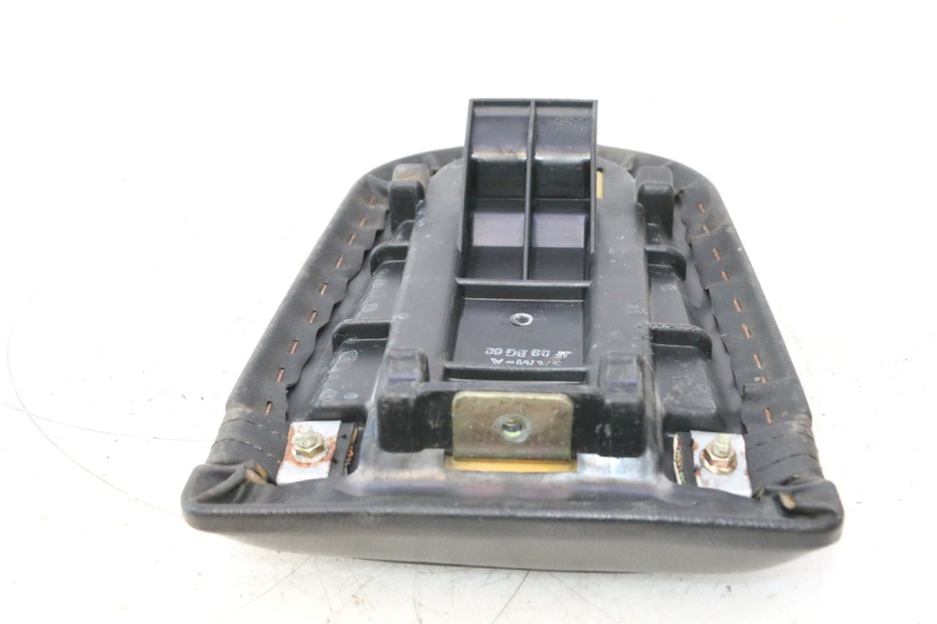 photo de HINTEN SITZ DAELIM VJ ROADWIN 125 (2004 - 2007) - Geprüftes Gebrauchtteil