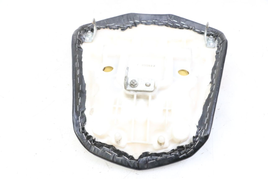 photo de HINTEN SITZ YAMAHA FZ1 FAZER 1000 (2007 - 2009) - Alternative Perspektive