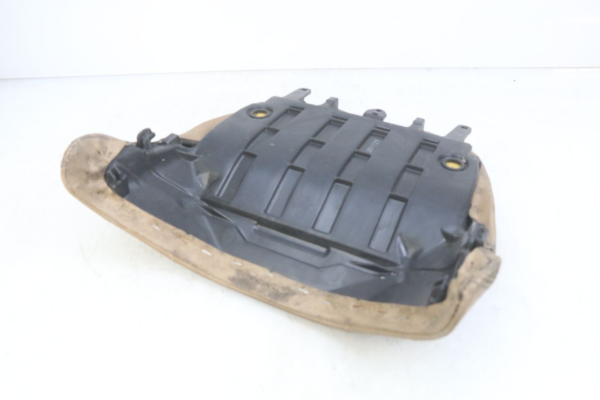 photo de HECKBANK YAMAHA YP MAJESTY 400 (2004 - 2008) - Gesamtansicht des Produkts