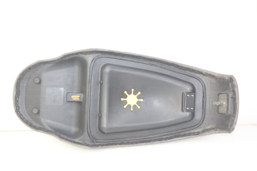 photo de SITZBANK ECCITY ARTELEC 670 1 (2013 - 2017) - Zoom auf Komponenten