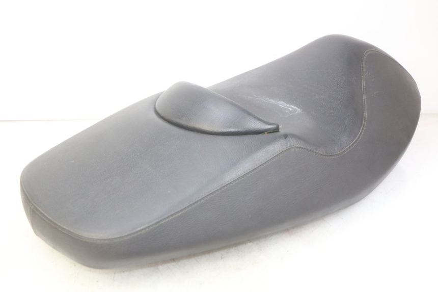 photo de SITZ APRILIA ATLANTIC 125 (2003 - 2009) - Details der Befestigungspunkte