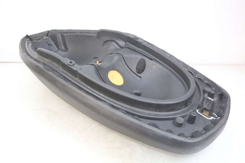 photo de SITZ APRILIA ATLANTIC 125 (2003 - 2009) - Geprüftes Gebrauchtteil