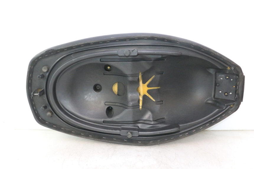 photo de SITZ APRILIA ATLANTIC S 125 (2010 - 2013) - Charakteristische Merkmale