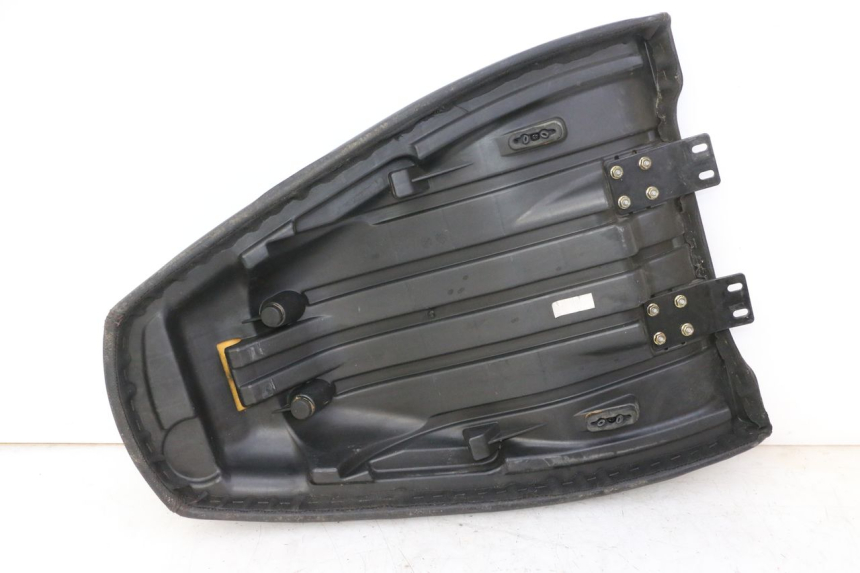 photo de VORNE SITZ QUADRO 4 4D 350 (2015 - 2018) - Oberflächenzustand und Material