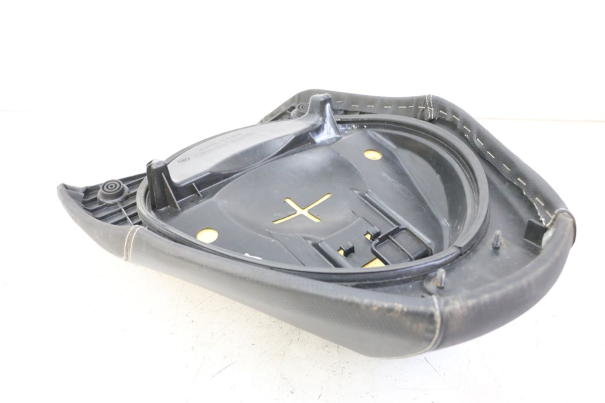 photo de VORDERSITZ YAMAHA AEROX NAKED 2T 50 (2013 - 2017) - Alternative Perspektive