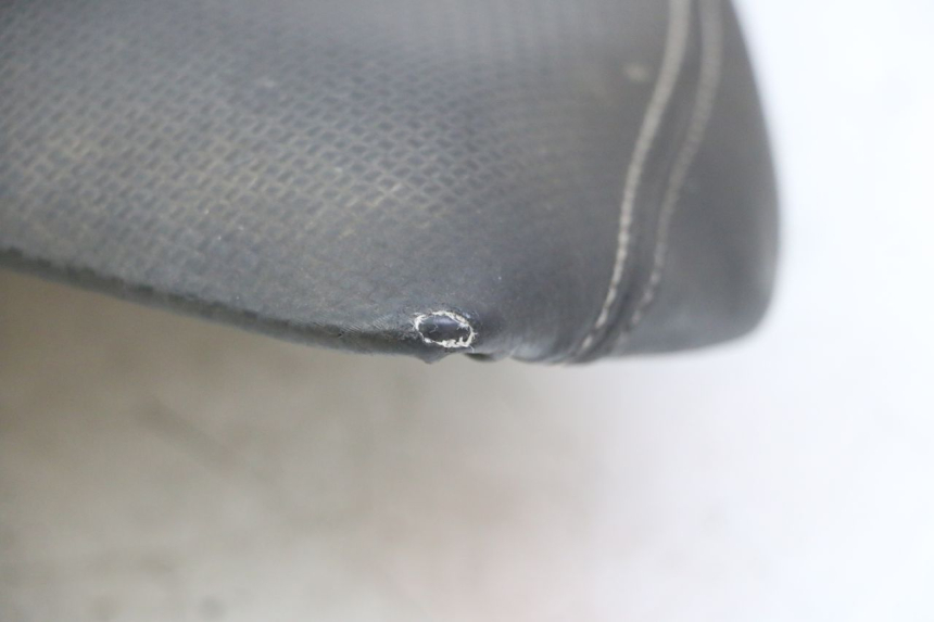 photo de VORDERSITZ YAMAHA AEROX NAKED 2T 50 (2013 - 2017) - Geprüftes Gebrauchtteil