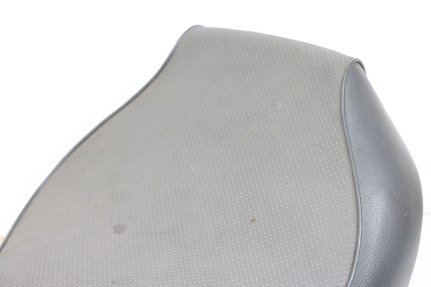 photo de VORNE SITZ APRILIA CLASSIC 125 (1995 - 2001) - Weitere Ansicht des Artikels