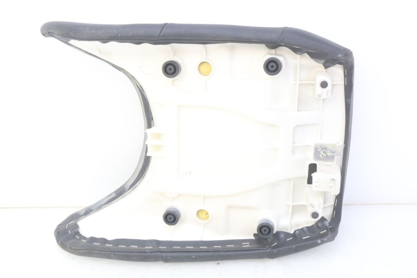 photo de VORDERSITZ YAMAHA FJR ABS 1300 (2006 - 2012) - Oberflächenzustand und Material